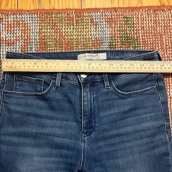 Athleta Skinny Jean Size 8 - Picture 3 of 9